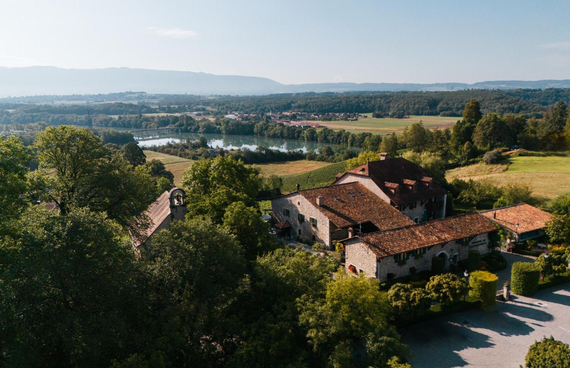 Domaine De Chateauvieux Hotel Peney Dessus