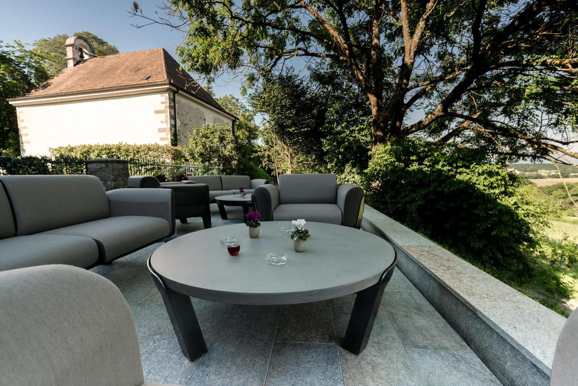 Domaine De Chateauvieux 4*