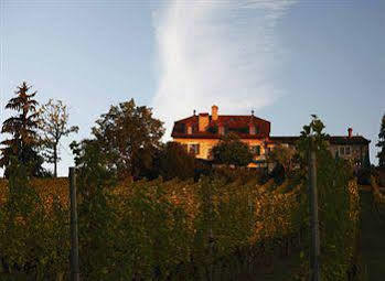 Domaine De Chateauvieux Hotel Peney Dessus